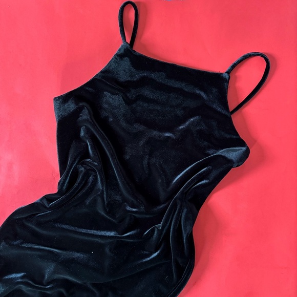 Vintage Dresses & Skirts - Vintage 90s Black Velvet Goth Witchy Maxi Dress